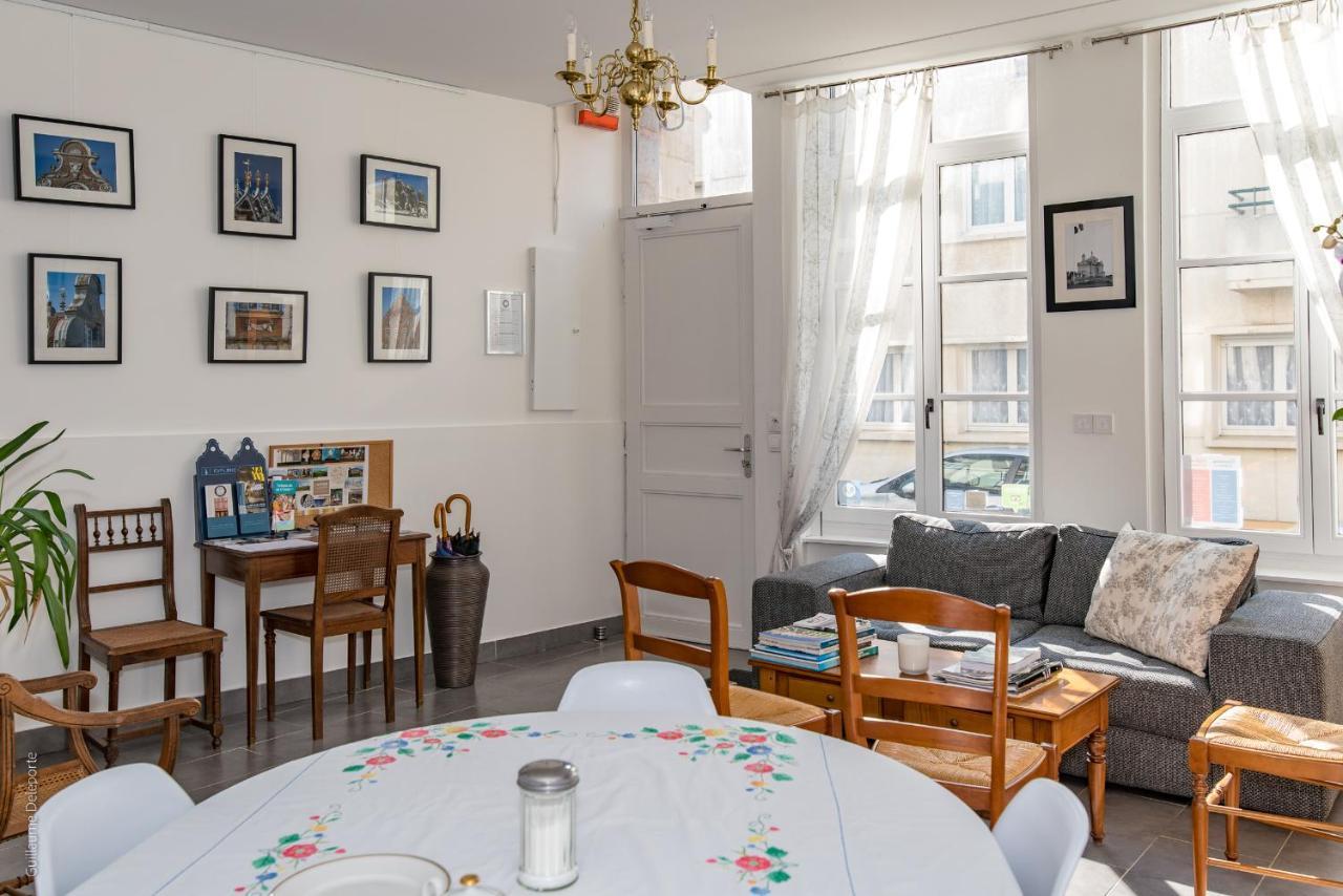 Chambre D'Hotes Les Cles Des Places Арас Екстериор снимка