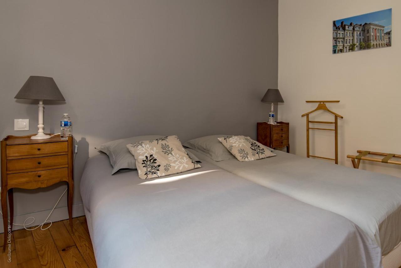 Chambre D'Hotes Les Cles Des Places Арас Екстериор снимка